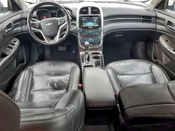 1G11E5SA2GF108418 2016 CHEVROLET MALIBU - Image 8
