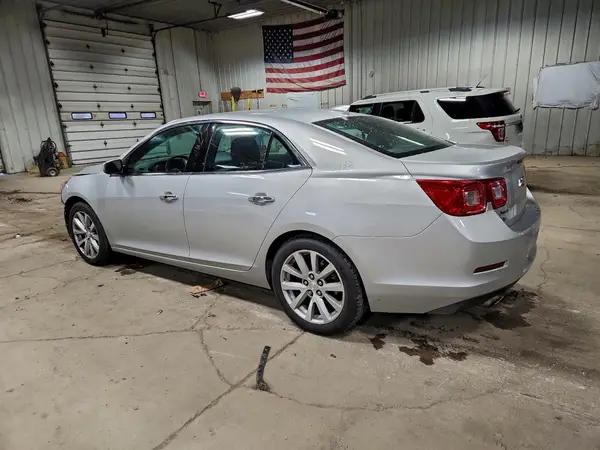 1G11E5SA2GF129978 2016 CHEVROLET MALIBU - Image 2