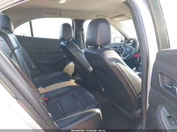 1G11E5SA2GF130225 2016 CHEVROLET MALIBU - Image 8
