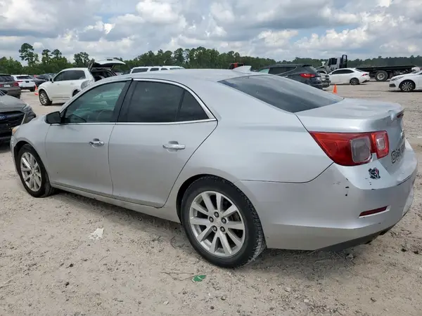 1G11E5SA2GF135960 2016 CHEVROLET MALIBU - Image 2