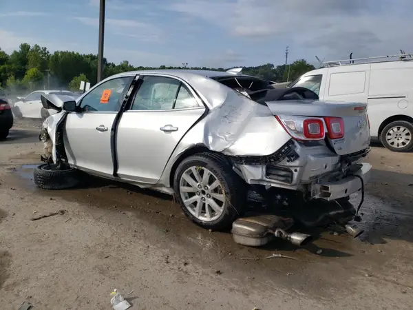 1G11E5SA2GF142701 2016 CHEVROLET MALIBU - Image 2