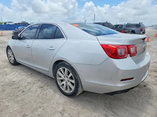 1G11E5SA2GF157845 2016 CHEVROLET MALIBU - Image 2