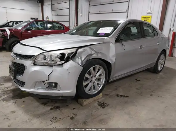 1G11E5SA2GF159949 2016 CHEVROLET MALIBU - Image 2