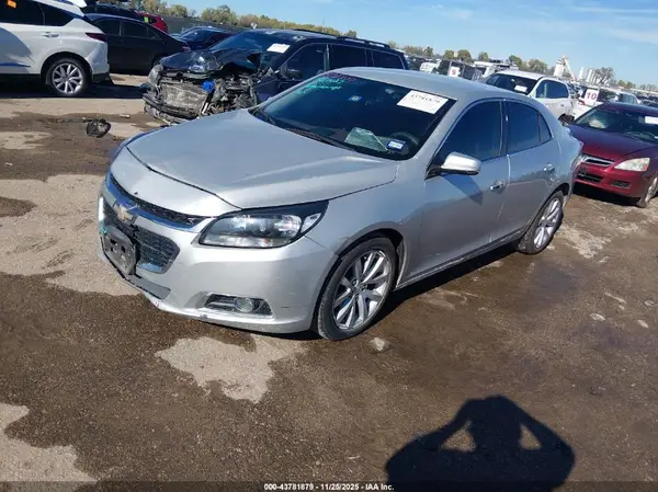 1G11E5SA2GF163323 2016 CHEVROLET MALIBU - Image 2