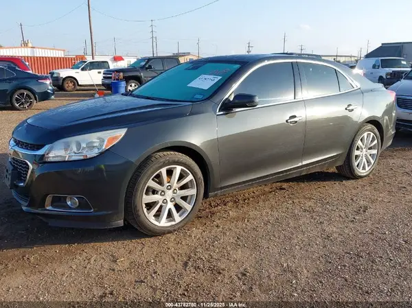 1G11E5SA2GU113310 2016 CHEVROLET MALIBU - Image 2