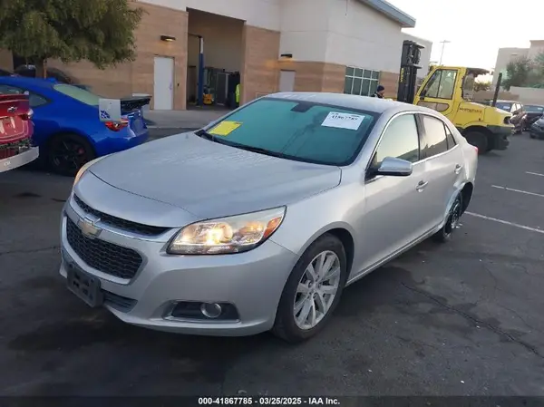 1G11E5SA2GU145013 2016 CHEVROLET MALIBU - Image 2