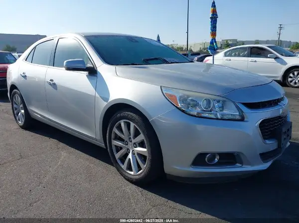 1G11E5SA2GU156853 2016 CHEVROLET MALIBU - Image 1