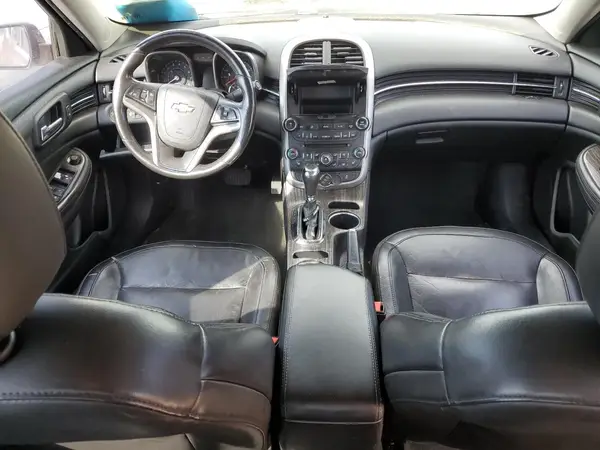 1G11E5SA3GF152637 2016 CHEVROLET MALIBU - Image 8