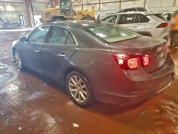 1G11E5SA3GU120993 2016 CHEVROLET MALIBU - Image 2