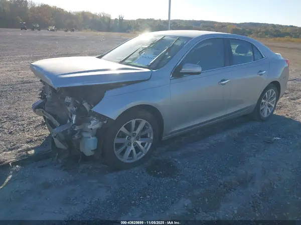1G11E5SA4GF101924 2016 CHEVROLET MALIBU - Image 2