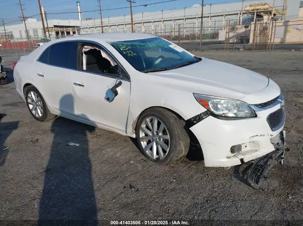 1G11E5SA4GF102118 2016 CHEVROLET MALIBU - Image 1
