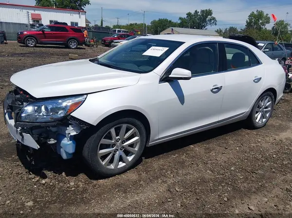 1G11E5SA4GF102345 2016 CHEVROLET MALIBU - Image 2