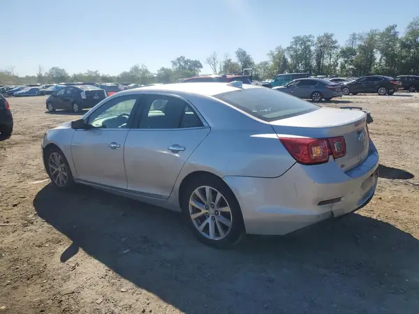 1G11E5SA4GF108243 2016 CHEVROLET MALIBU - Image 2