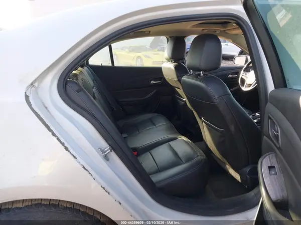 1G11E5SA4GF131330 2016 CHEVROLET MALIBU - Image 8