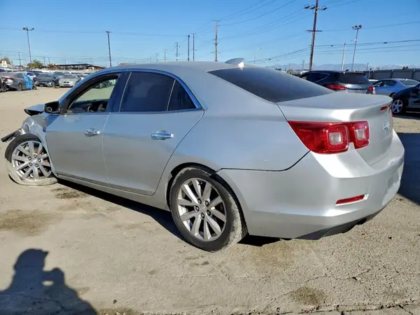 1G11E5SA4GF154106 2016 CHEVROLET MALIBU - Image 2