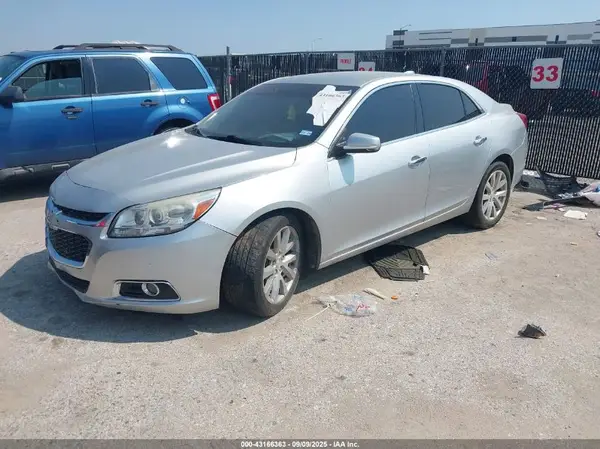 1G11E5SA4GF157099 2016 CHEVROLET MALIBU - Image 2