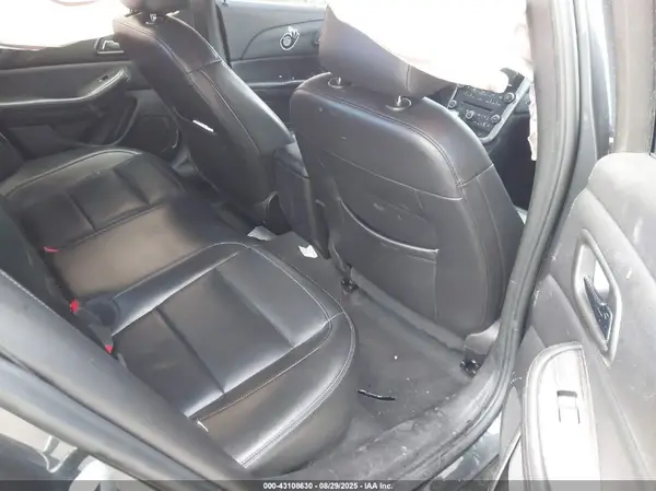 1G11E5SA4GU105094 2016 CHEVROLET MALIBU - Image 8