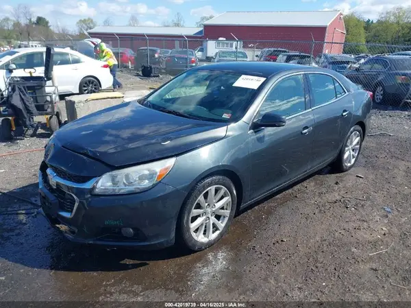 1G11E5SA4GU120792 2016 CHEVROLET MALIBU - Image 2