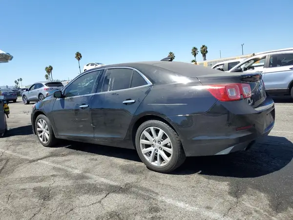 1G11E5SA4GU160984 2016 CHEVROLET MALIBU - Image 2