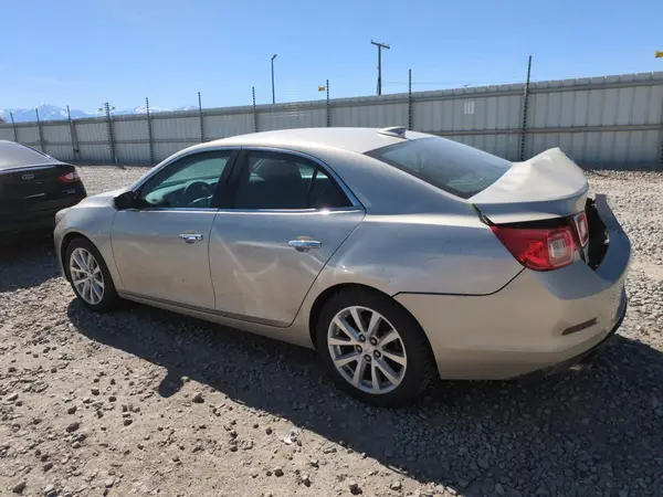 1G11E5SA5GF100667 2016 CHEVROLET MALIBU - Image 2
