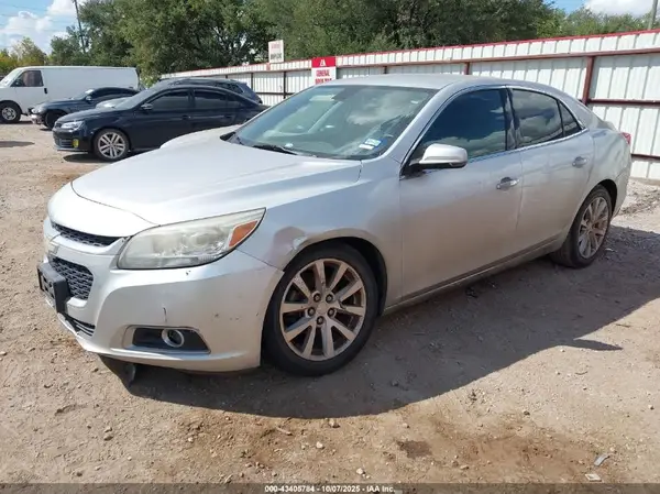 1G11E5SA5GF101415 2016 CHEVROLET MALIBU - Image 2