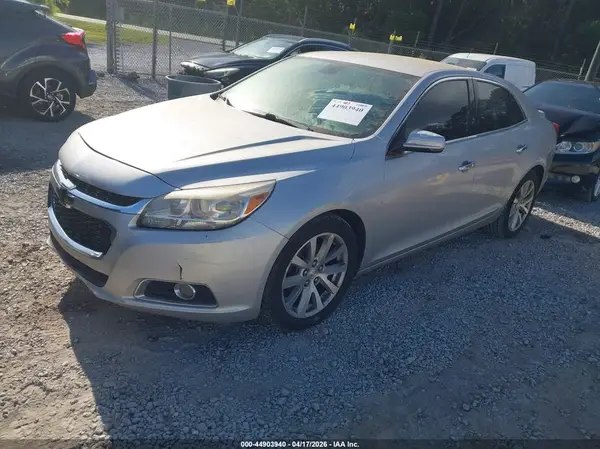 1G11E5SA5GF136200 2016 CHEVROLET MALIBU - Image 2