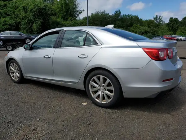 1G11E5SA5GF156740 2016 CHEVROLET MALIBU - Image 2