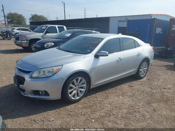 1G11E5SA5GF159850 2016 CHEVROLET MALIBU - Image 2