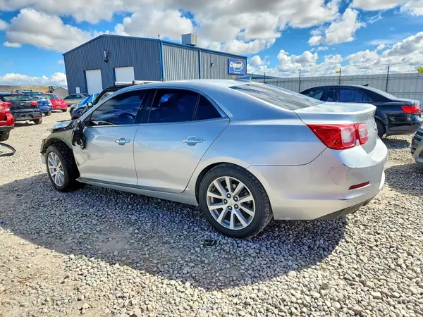 1G11E5SA5GF162490 2016 CHEVROLET MALIBU - Image 2