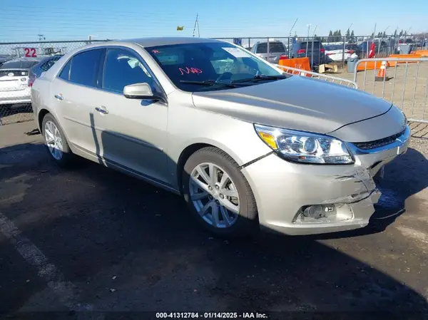 1G11E5SA6GF104680 2016 CHEVROLET MALIBU - Image 1