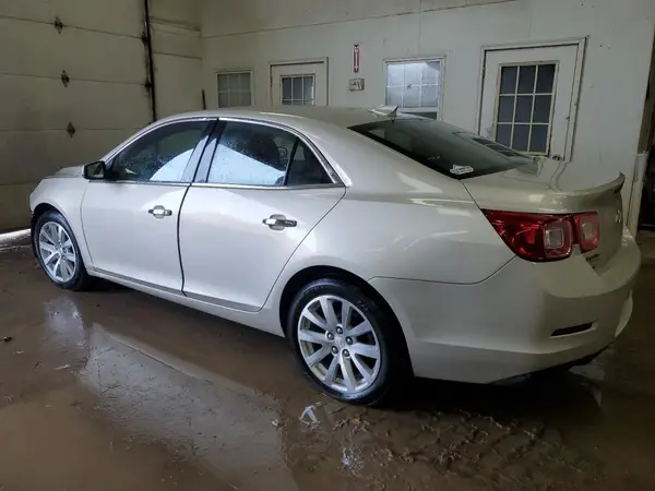 1G11E5SA7GF137638 2016 CHEVROLET MALIBU - Image 2