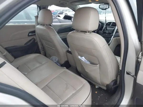 1G11E5SA7GF138532 2016 CHEVROLET MALIBU - Image 8