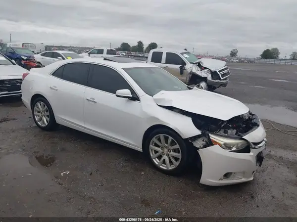 1G11E5SA7GF158439 2016 CHEVROLET MALIBU - Image 1