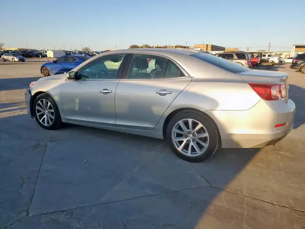1G11E5SA7GF162829 2016 CHEVROLET MALIBU - Image 2
