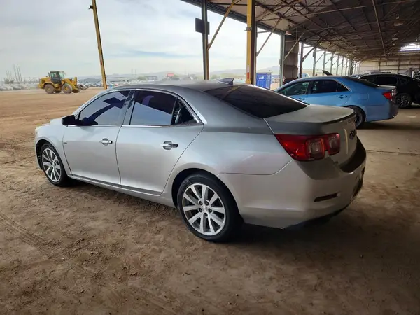 1G11E5SA7GF167609 2016 CHEVROLET MALIBU - Image 2
