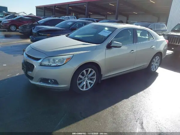 1G11E5SA8GF120525 2016 CHEVROLET MALIBU - Image 2