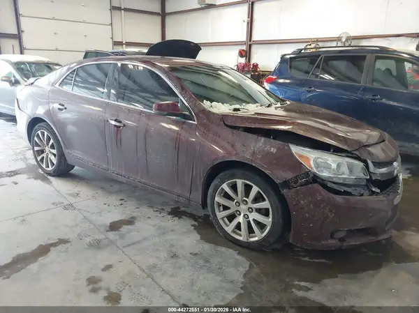1G11E5SA8GF132805 2016 CHEVROLET MALIBU - Image 1