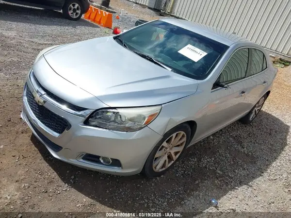 1G11E5SA8GF136806 2016 CHEVROLET MALIBU - Image 2