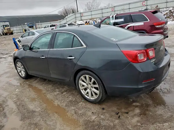 1G11E5SA8GU108452 2016 CHEVROLET MALIBU - Image 2