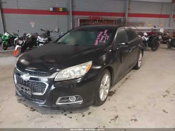 1G11E5SA8GU121105 2016 CHEVROLET MALIBU - Image 2