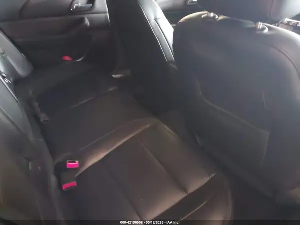 1G11E5SA8GU121105 2016 CHEVROLET MALIBU - Image 8
