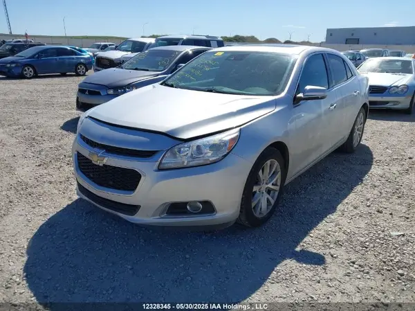 1G11E5SA8GU147056 2016 CHEVROLET MALIBU - Image 2