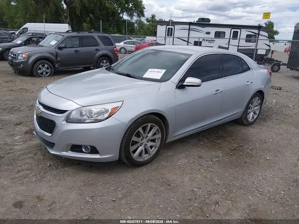 1G11E5SA9GF101384 2016 CHEVROLET MALIBU - Image 2