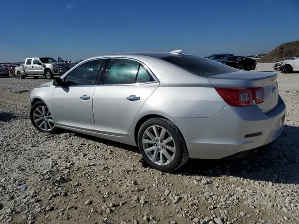 1G11E5SA9GF105631 2016 CHEVROLET MALIBU - Image 2