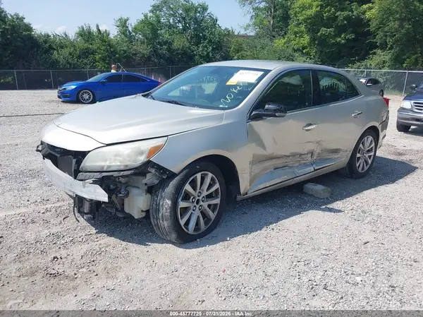 1G11E5SA9GF106035 2016 CHEVROLET MALIBU - Image 2