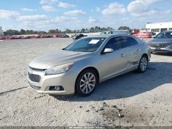 1G11E5SA9GF106214 2016 CHEVROLET MALIBU - Image 2