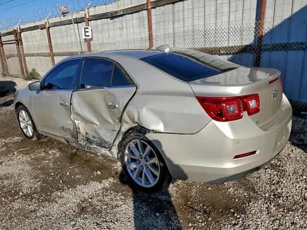 1G11E5SA9GF108559 2016 CHEVROLET MALIBU - Image 2