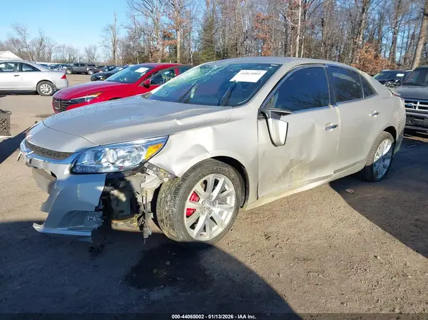 1G11E5SA9GF153114 2016 CHEVROLET MALIBU - Image 2