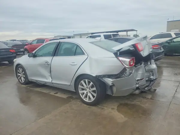 1G11E5SA9GF160905 2016 CHEVROLET MALIBU - Image 2