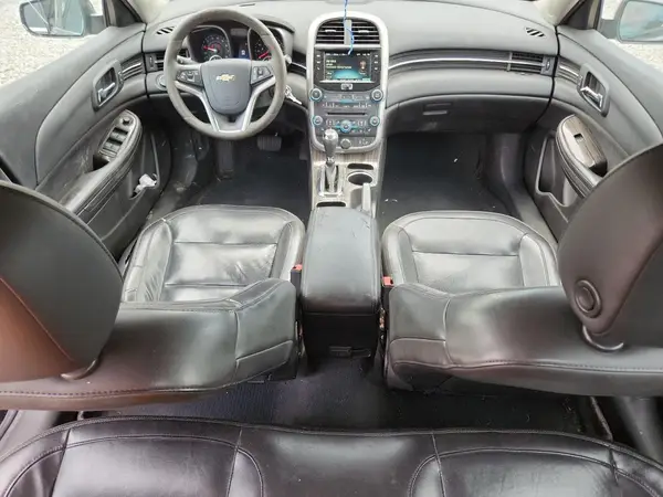 1G11E5SA9GU108086 2016 CHEVROLET MALIBU - Image 8